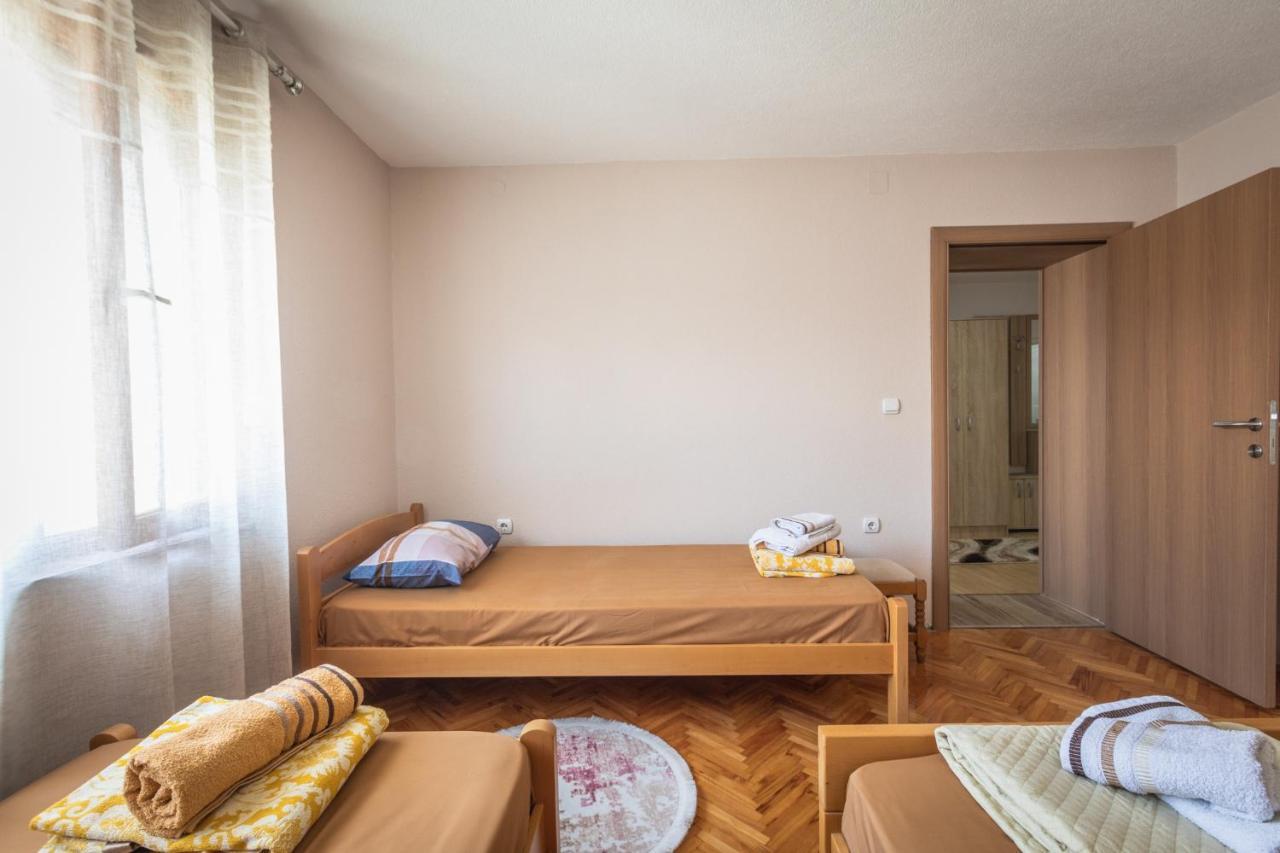 Guest House - Axios Gevgelija Bagian luar foto