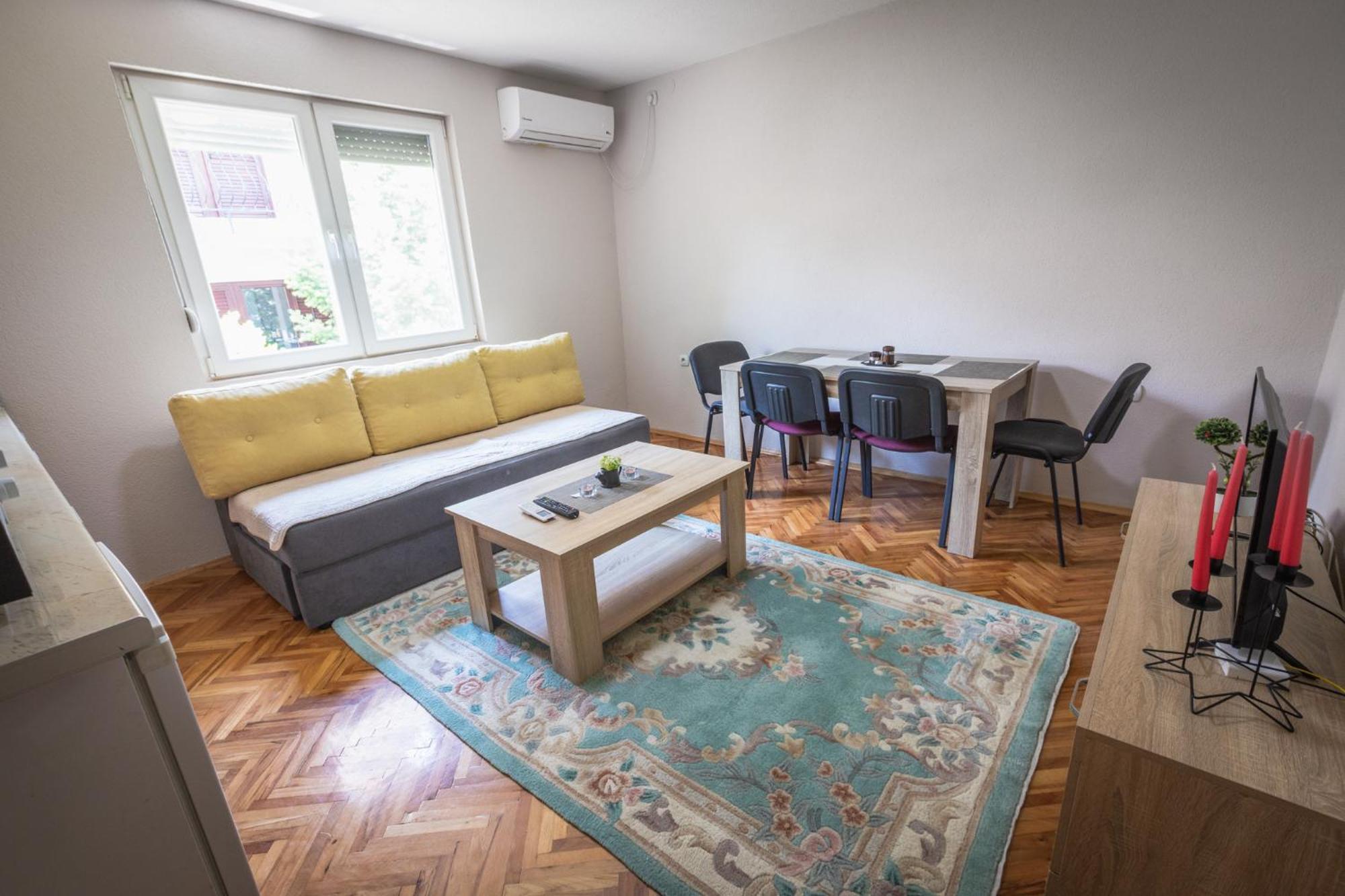 Guest House - Axios Gevgelija Bagian luar foto