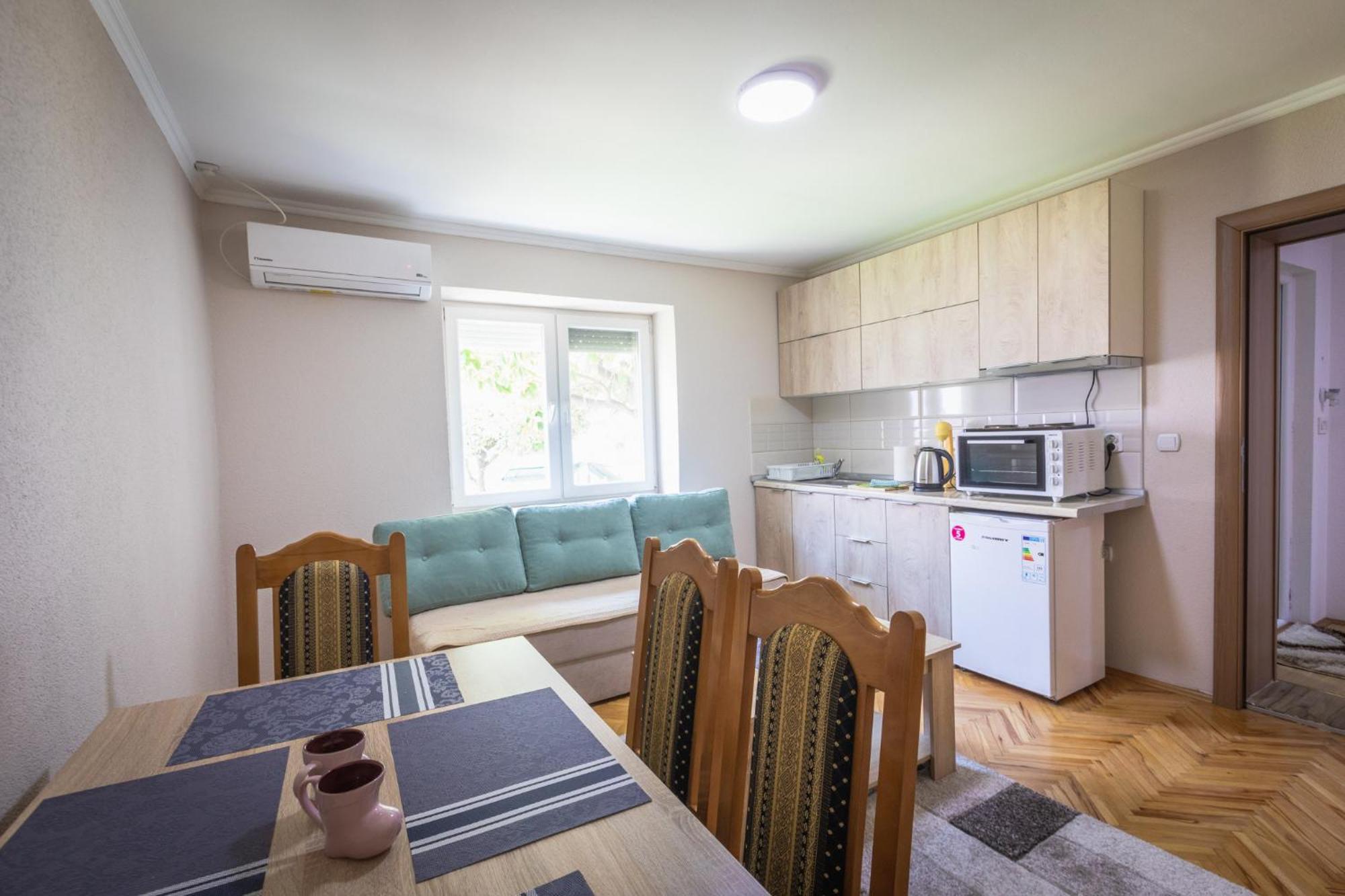 Guest House - Axios Gevgelija Bagian luar foto